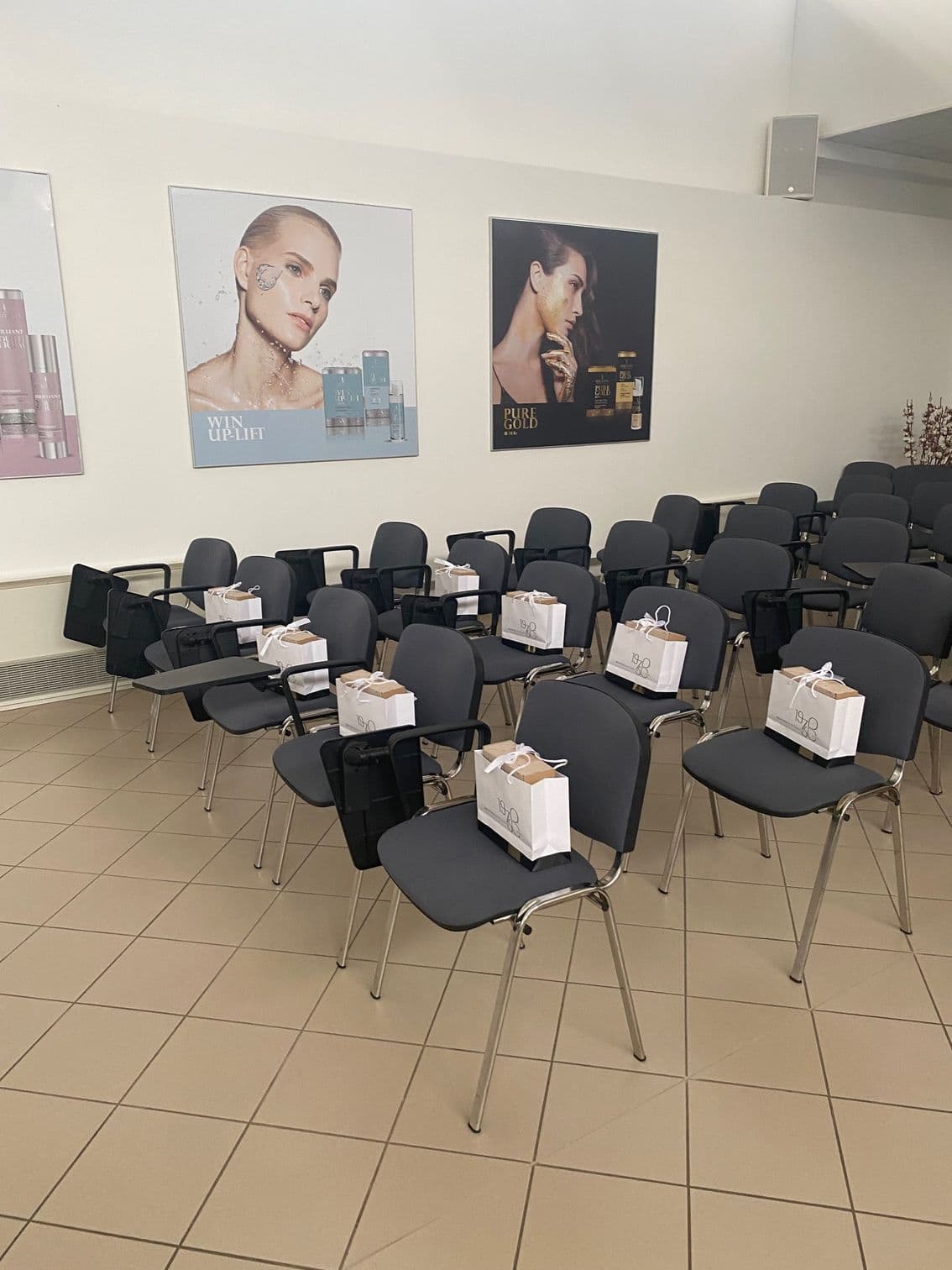Utrinki oddiha za hrbtenico 2023, fotografija 2